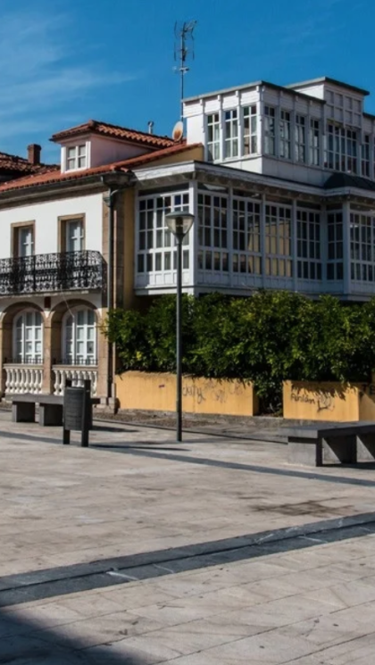 Pravia